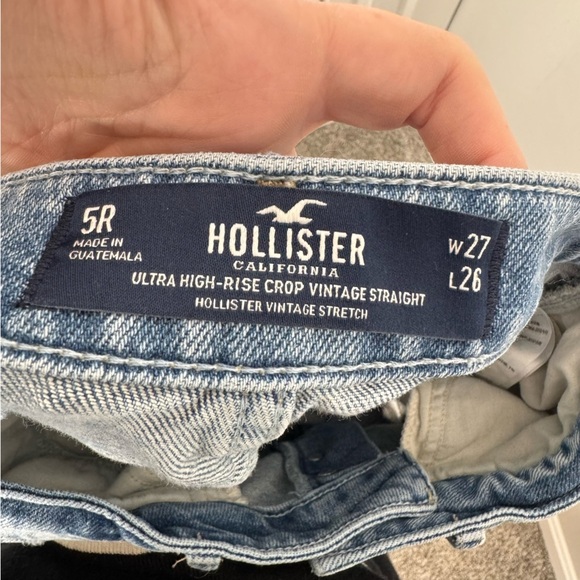 Hollister Distressed Blue Jeans - Picture 5 of 5